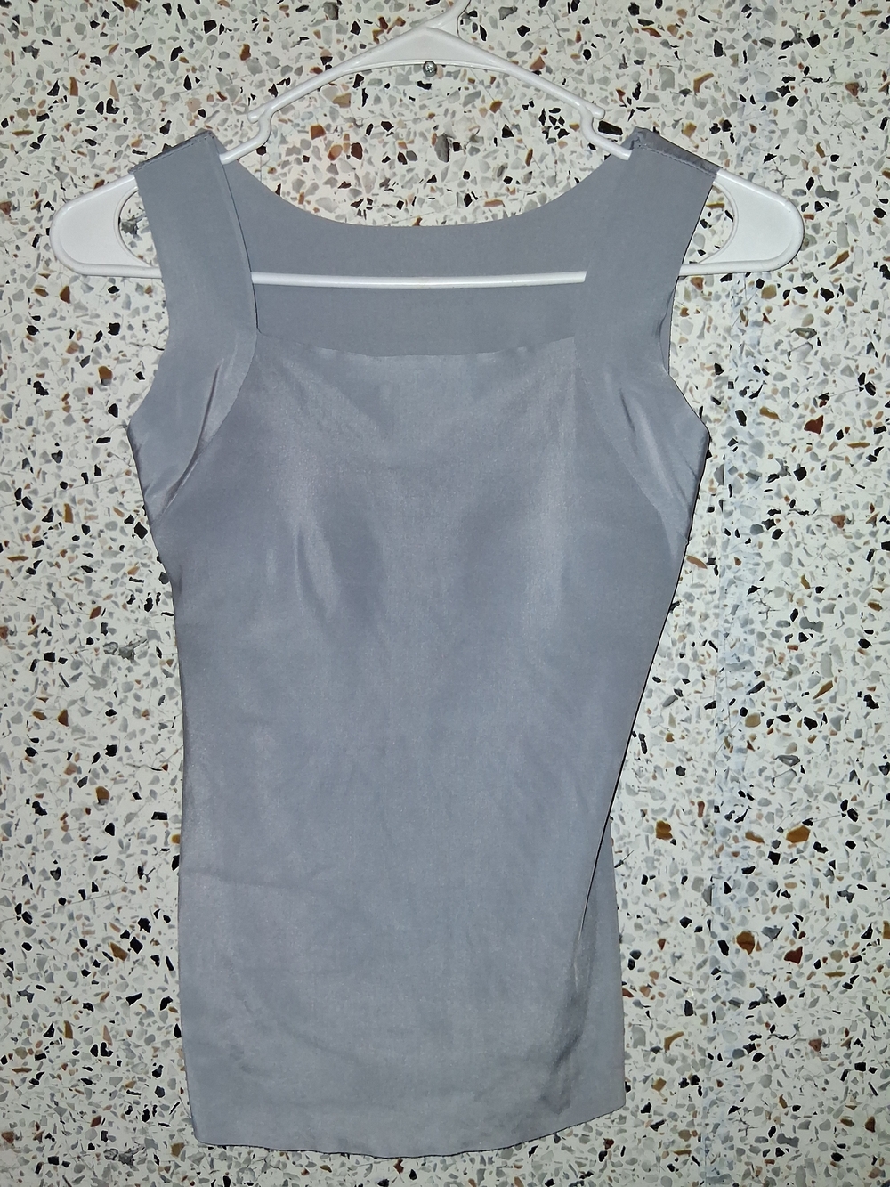 Women's Gray Tank Top Padded Size XL Unbranded NWOT